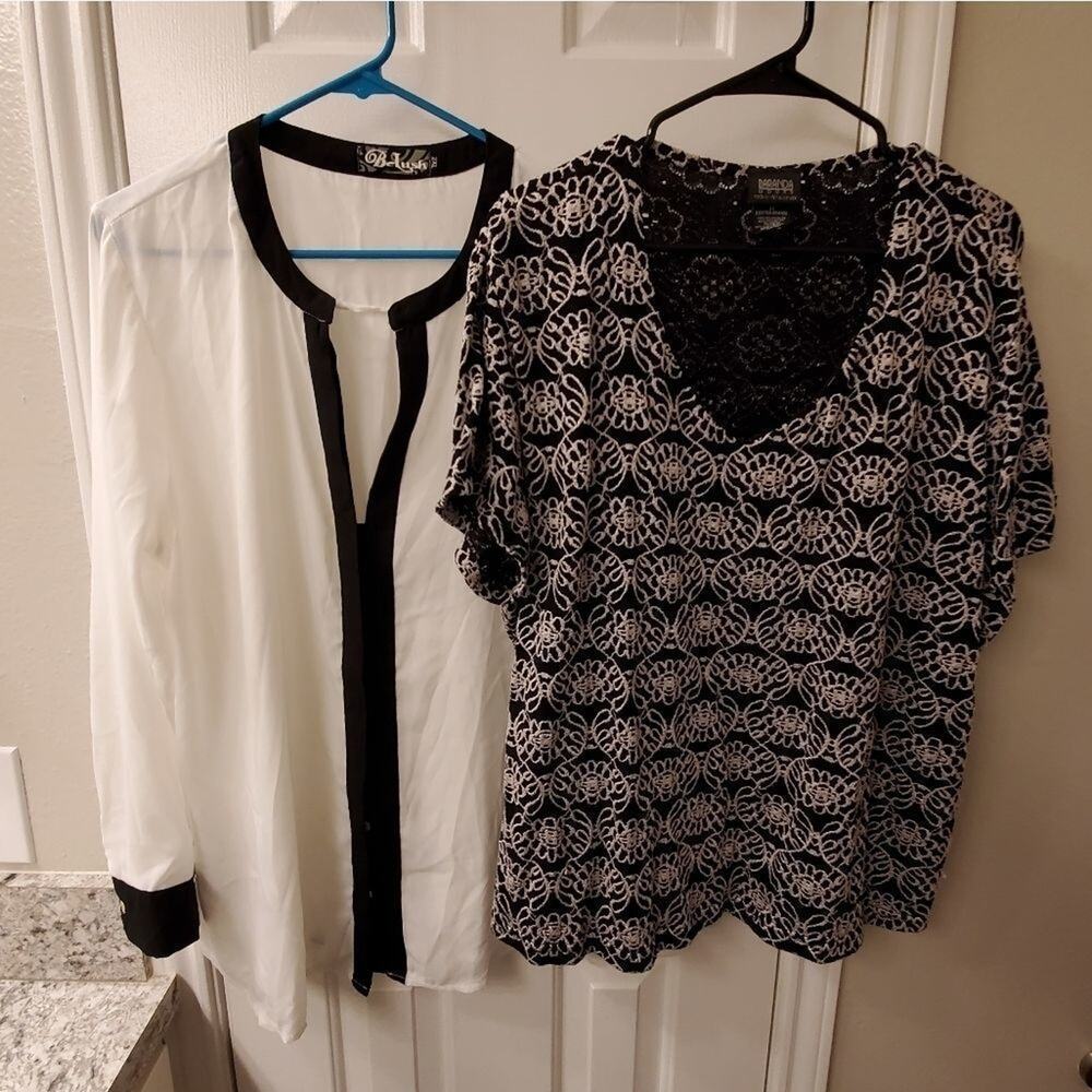 BUNDLE OF black and‎ white plus size shirts 2X